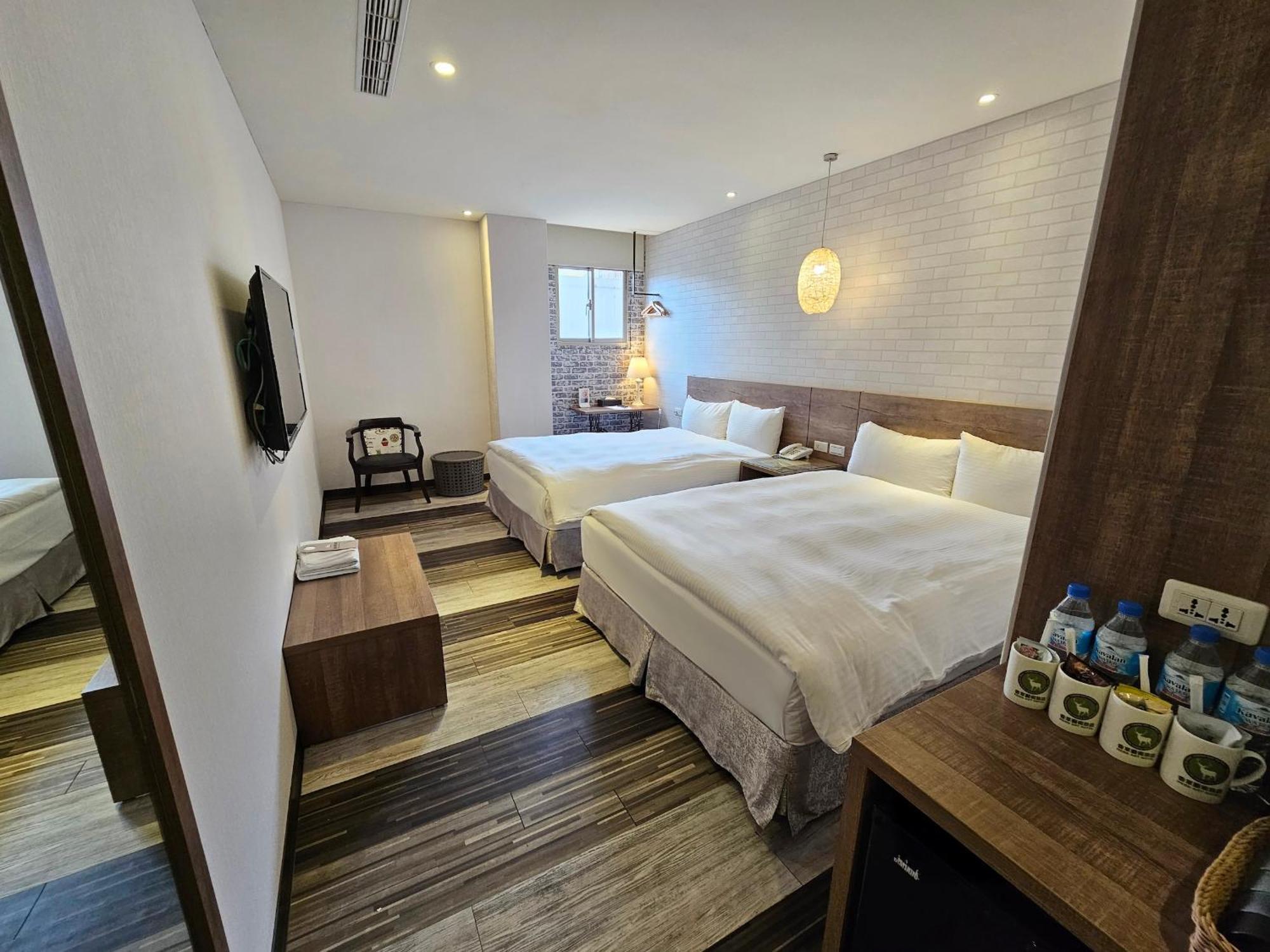 Herb Art Hotel Luodong Bagian luar foto